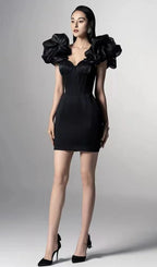 Carvi Shadow Luxe Dress - Snyvia