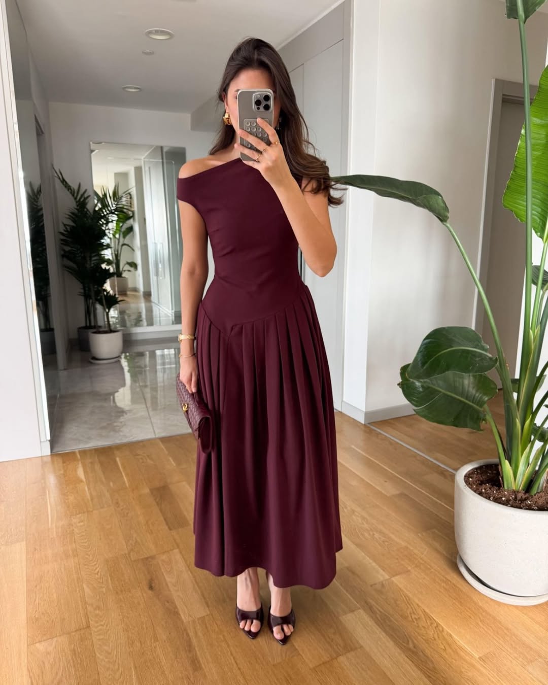 Elegant Slope Neck Slim Fit Dress