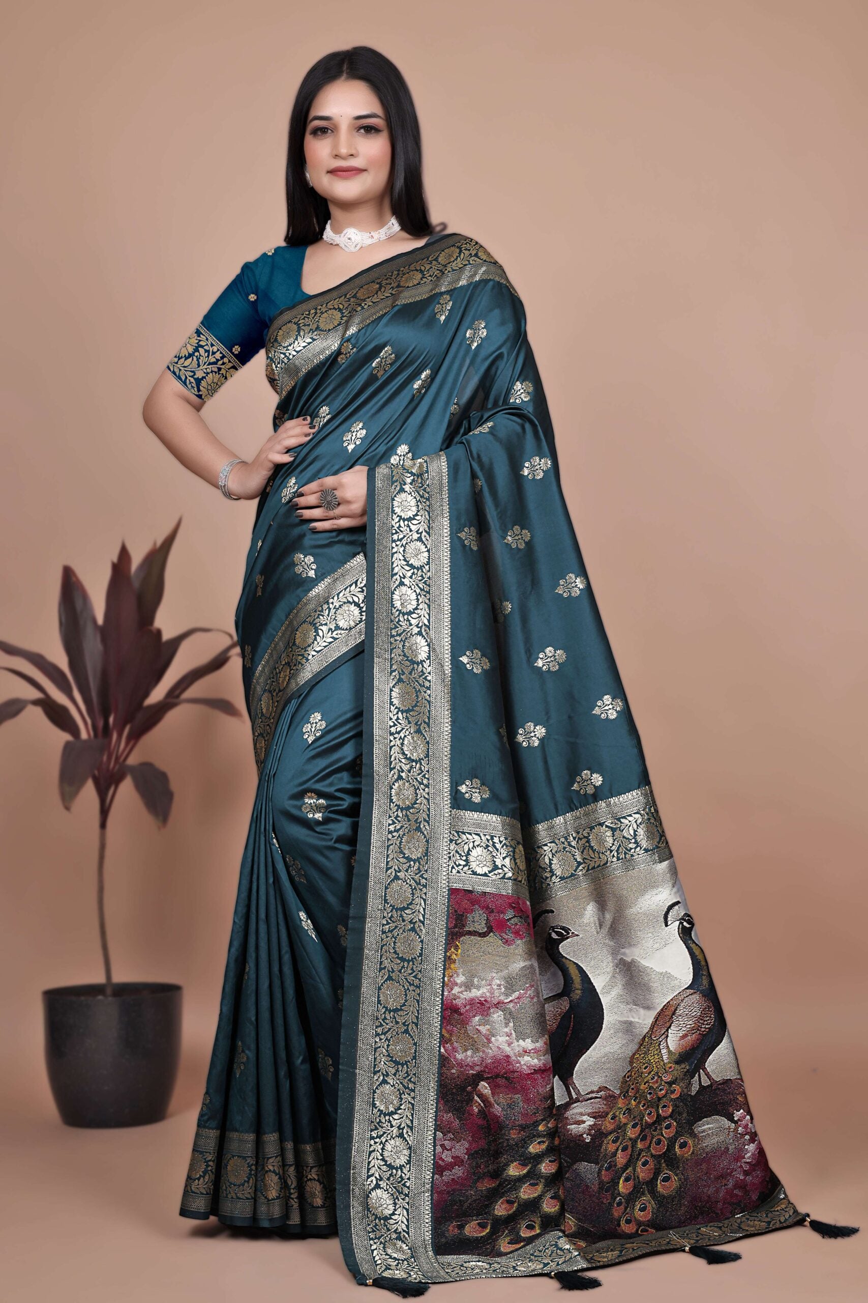 Celebrate tradition with grace in Saree