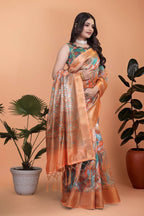 The saree is lightweight and Saree