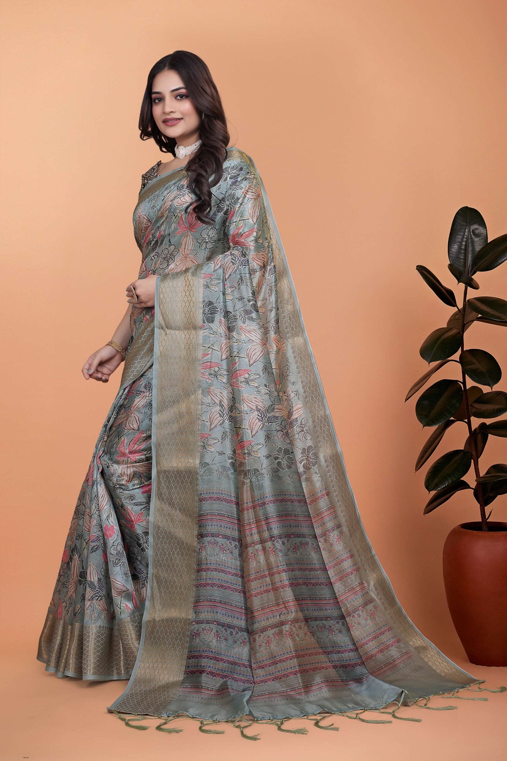 Drape yourself in this ethereal Saree