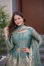 Mehfil-E-Noor Sharara