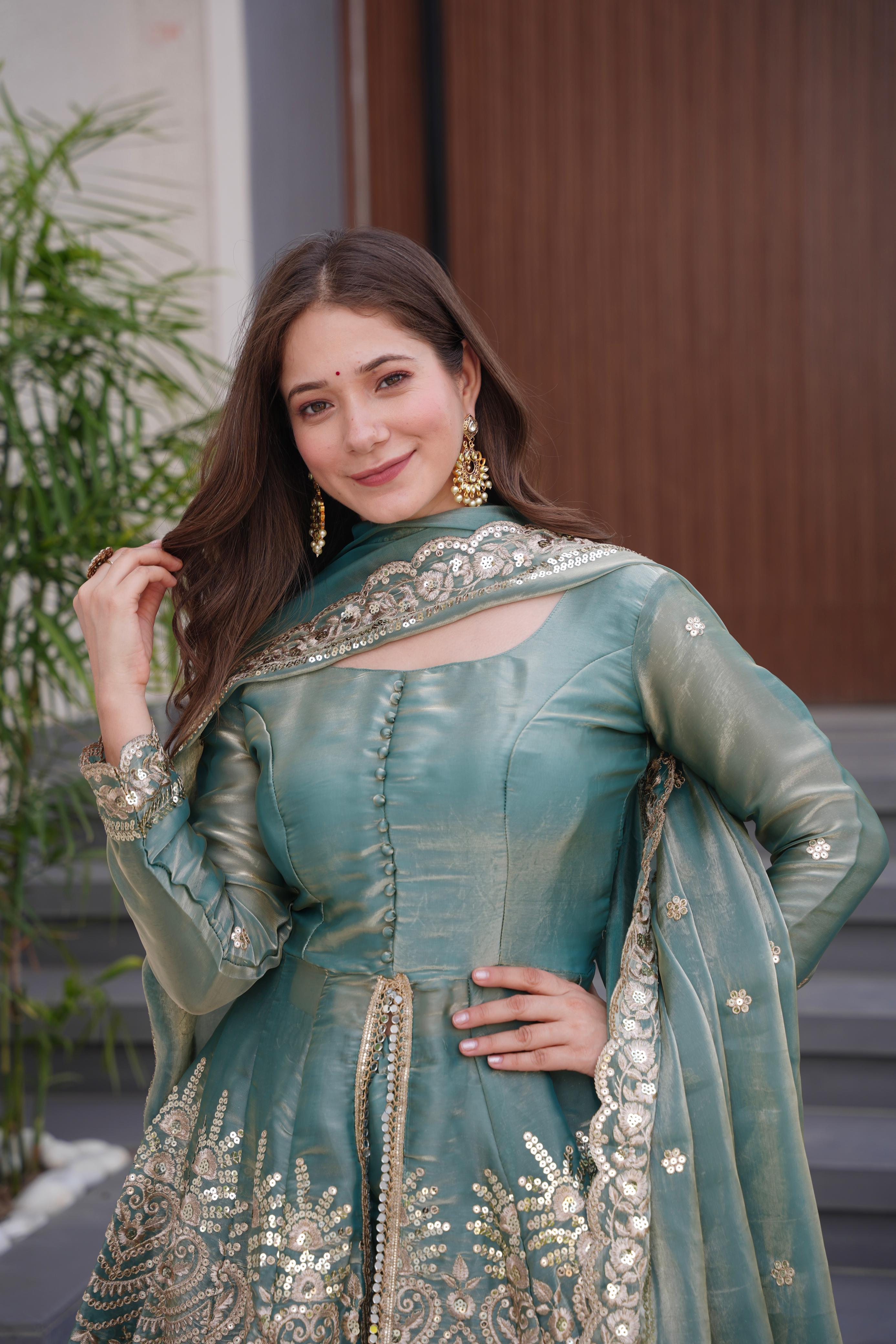 Mehfil-E-Noor Sharara