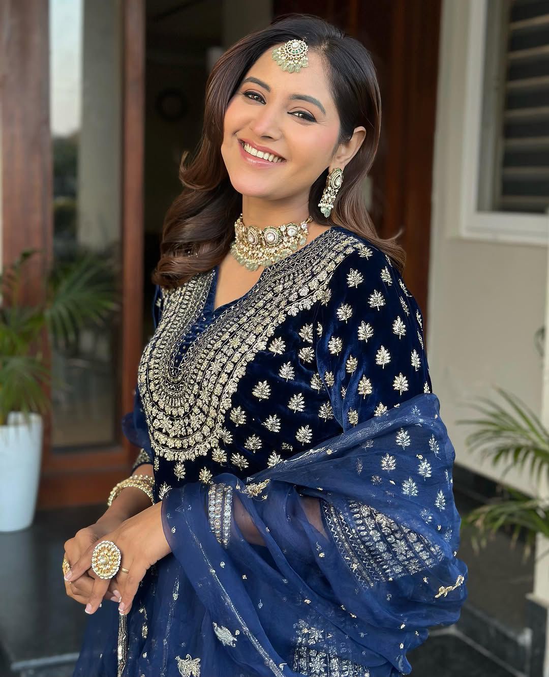 Velvet Plazzo Kurta Set with Zari Embroidery