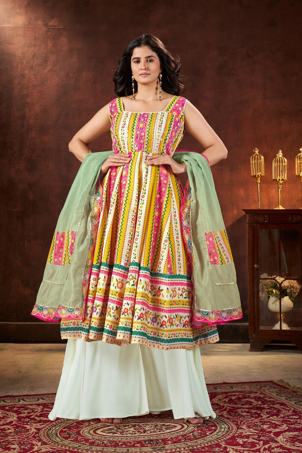 Kainat Heavy Fancy Pair with Dupatta Set — kurta set for women Snyvia