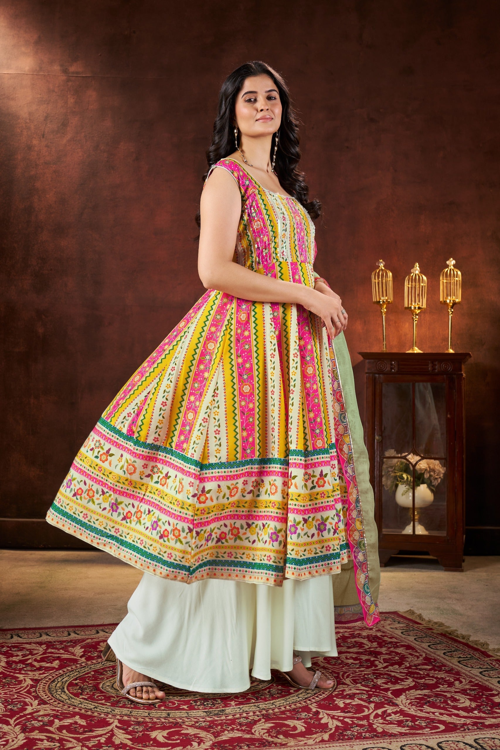Kainat Heavy Fancy Pair With Dupatta Set