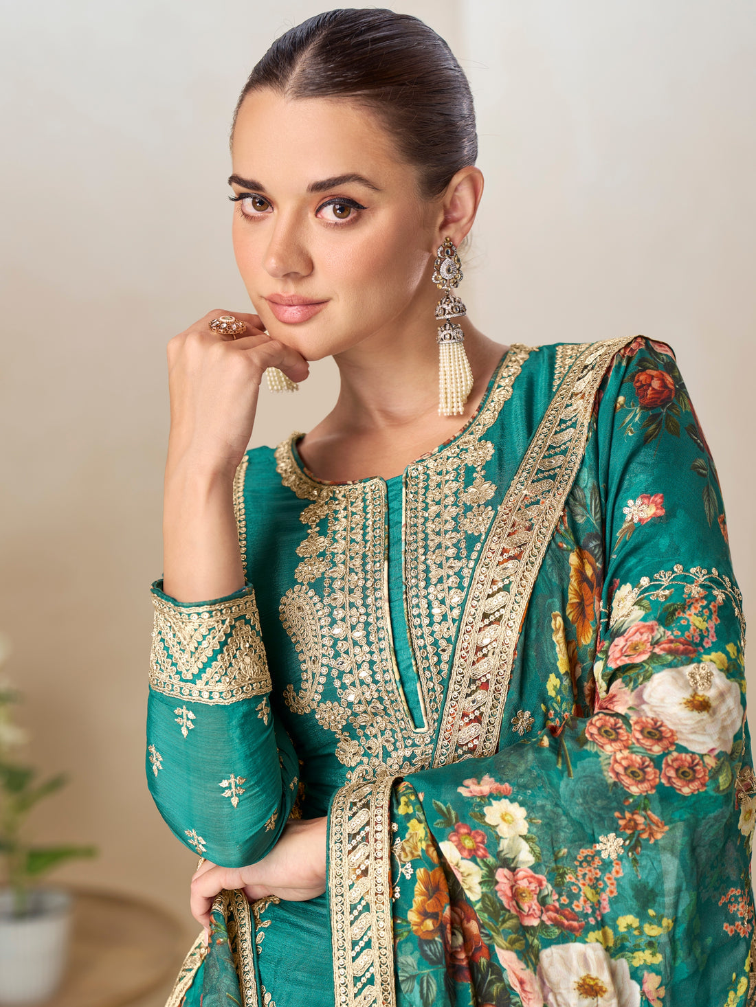 Noor-e-Nazakat
