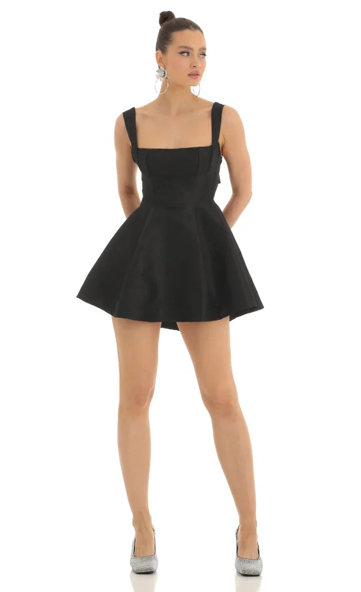 Jess Black Dress - Snyvia