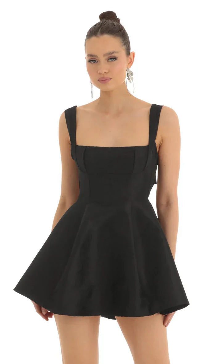 Jess Black Dress - Snyvia
