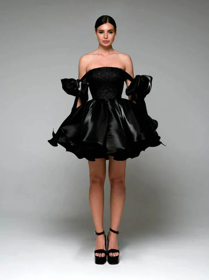 Larvik Elegance Bow Black Dress