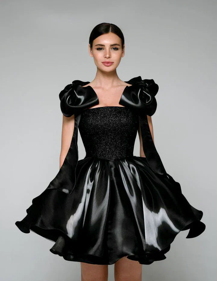 Larvik Elegance Bow Black Dress