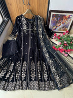 Luxury Velvet Winter Anarkali Set with Dupatta