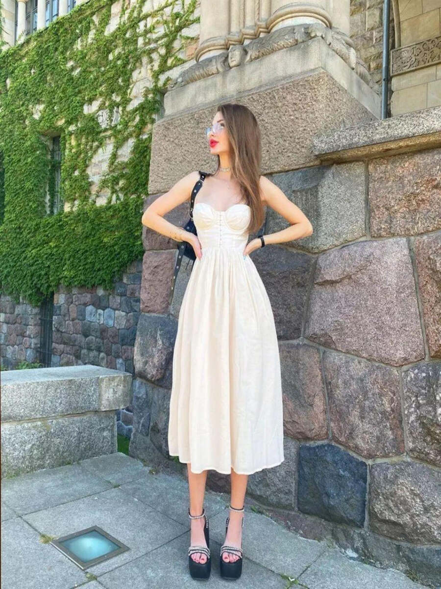 Modern Flare Corset Dress - Snyvia