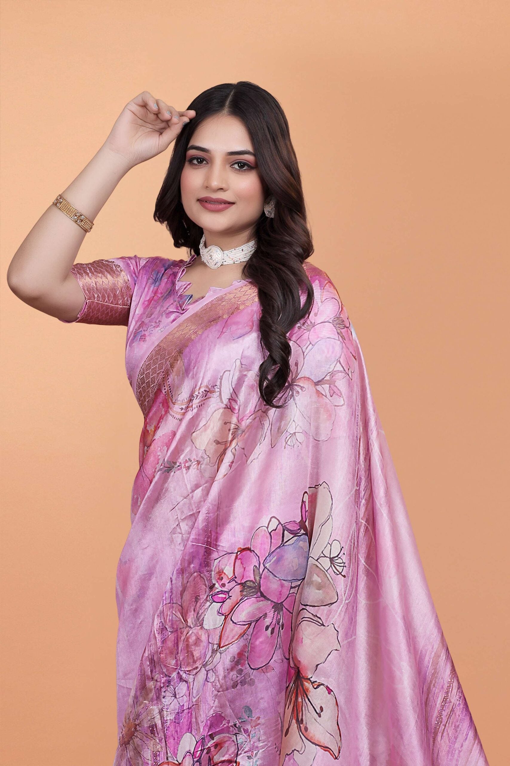 Snyvia Ivory Glow Banarasi Silk Saree with Emerald Accents