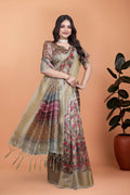 Celebrate the spirit of tradition Saree