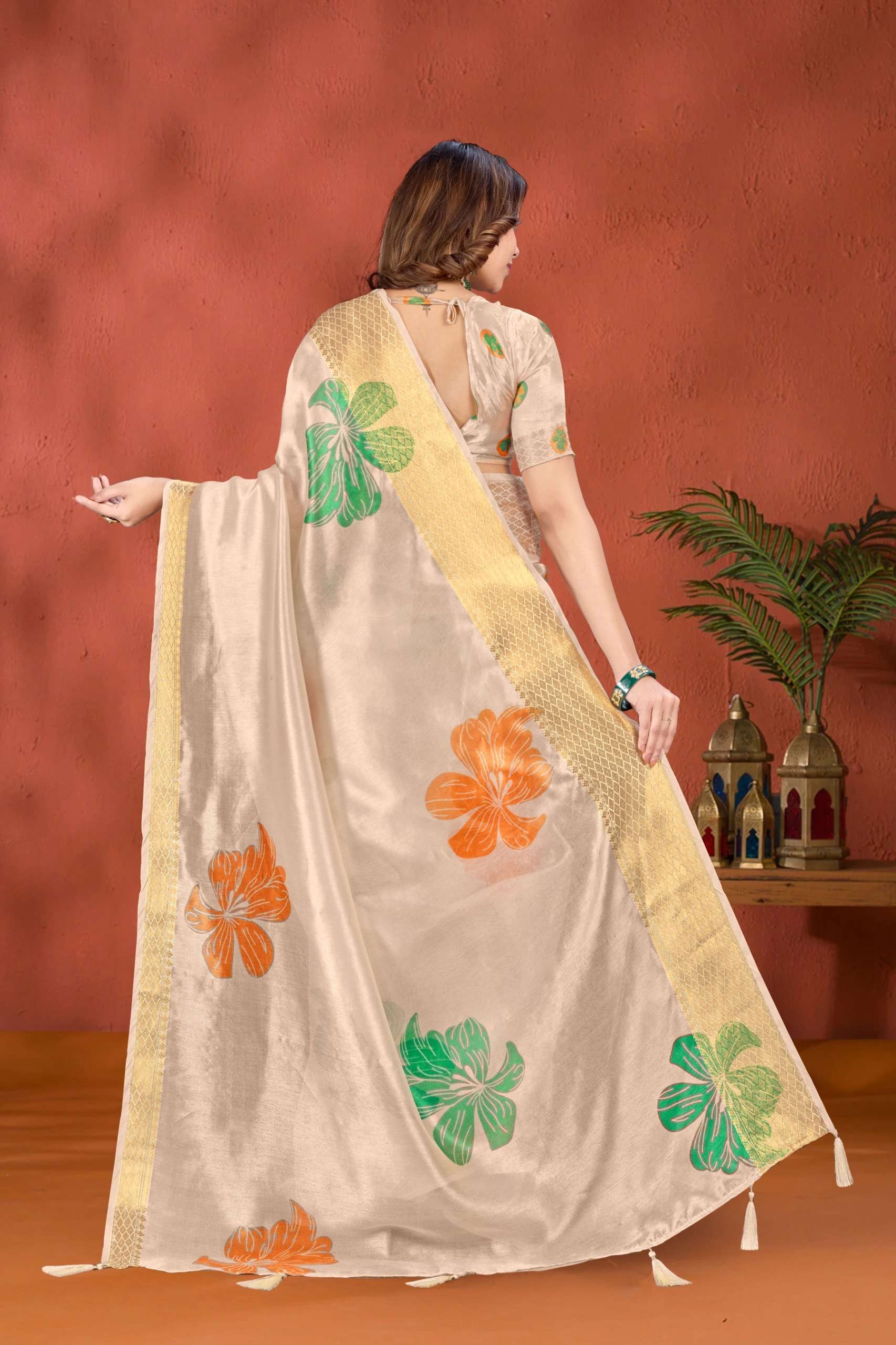 Grace your festive look with Saree