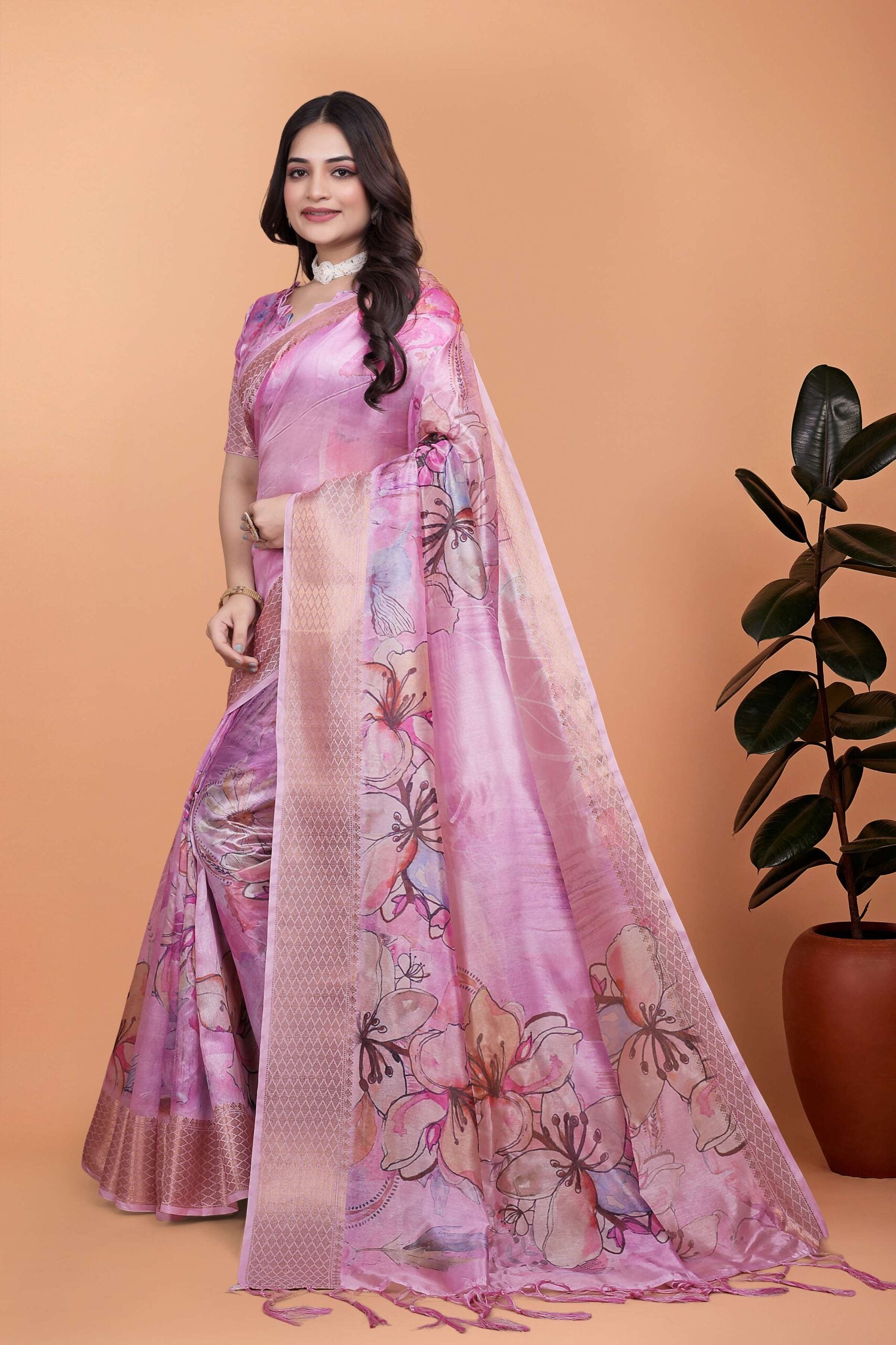 Snyvia Ivory Glow Banarasi Silk Saree with Emerald Accents