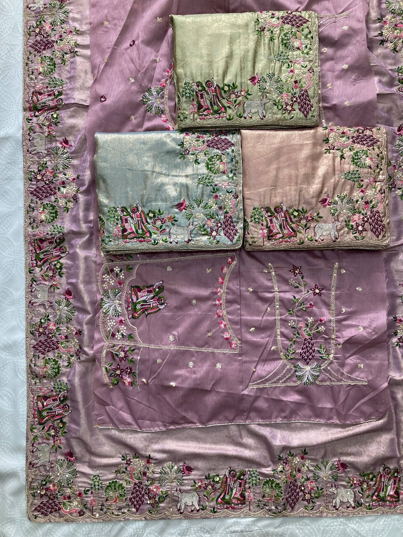 Green Kanjivaram Saree - detail view 12