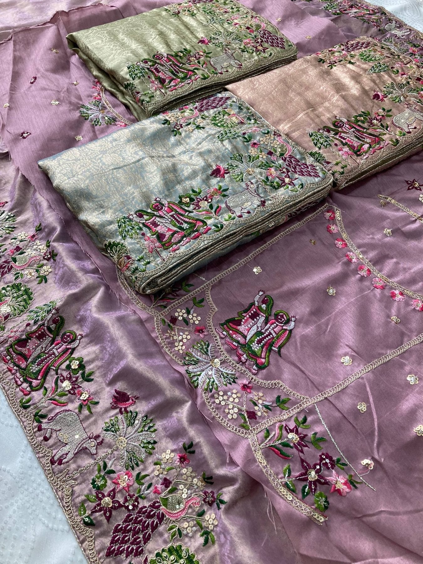 Green Kanjivaram Saree - detail view 15
