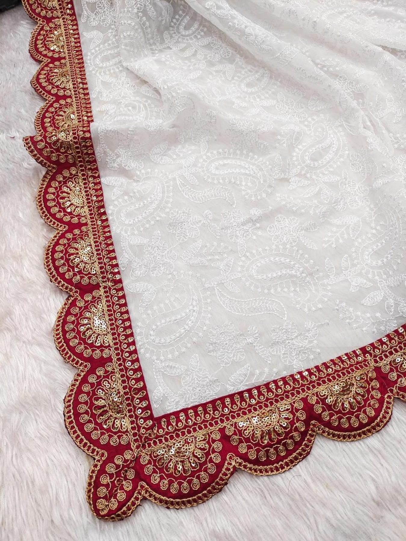 Georgette Saree - detail view 14