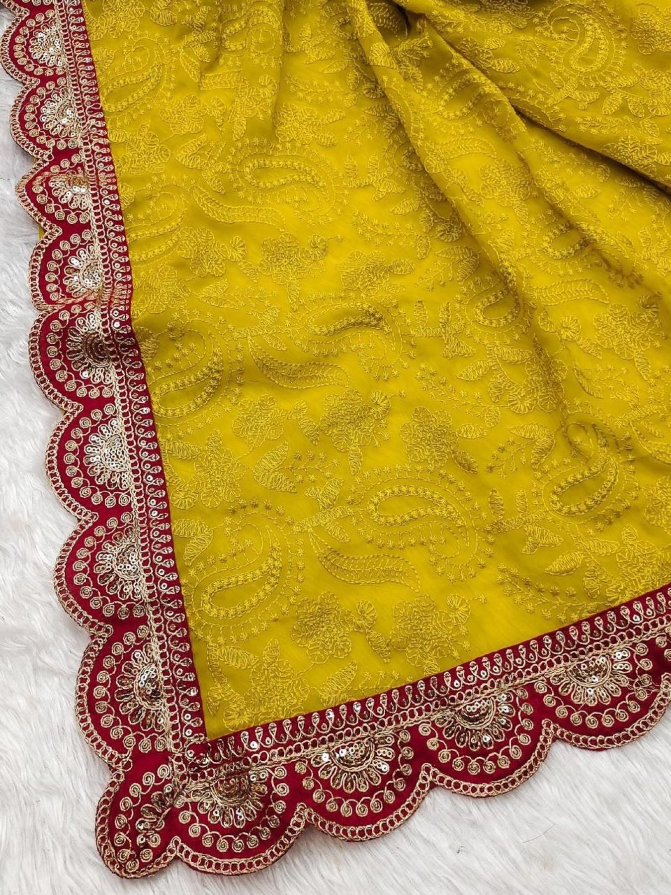 Georgette Saree - full-length drape
