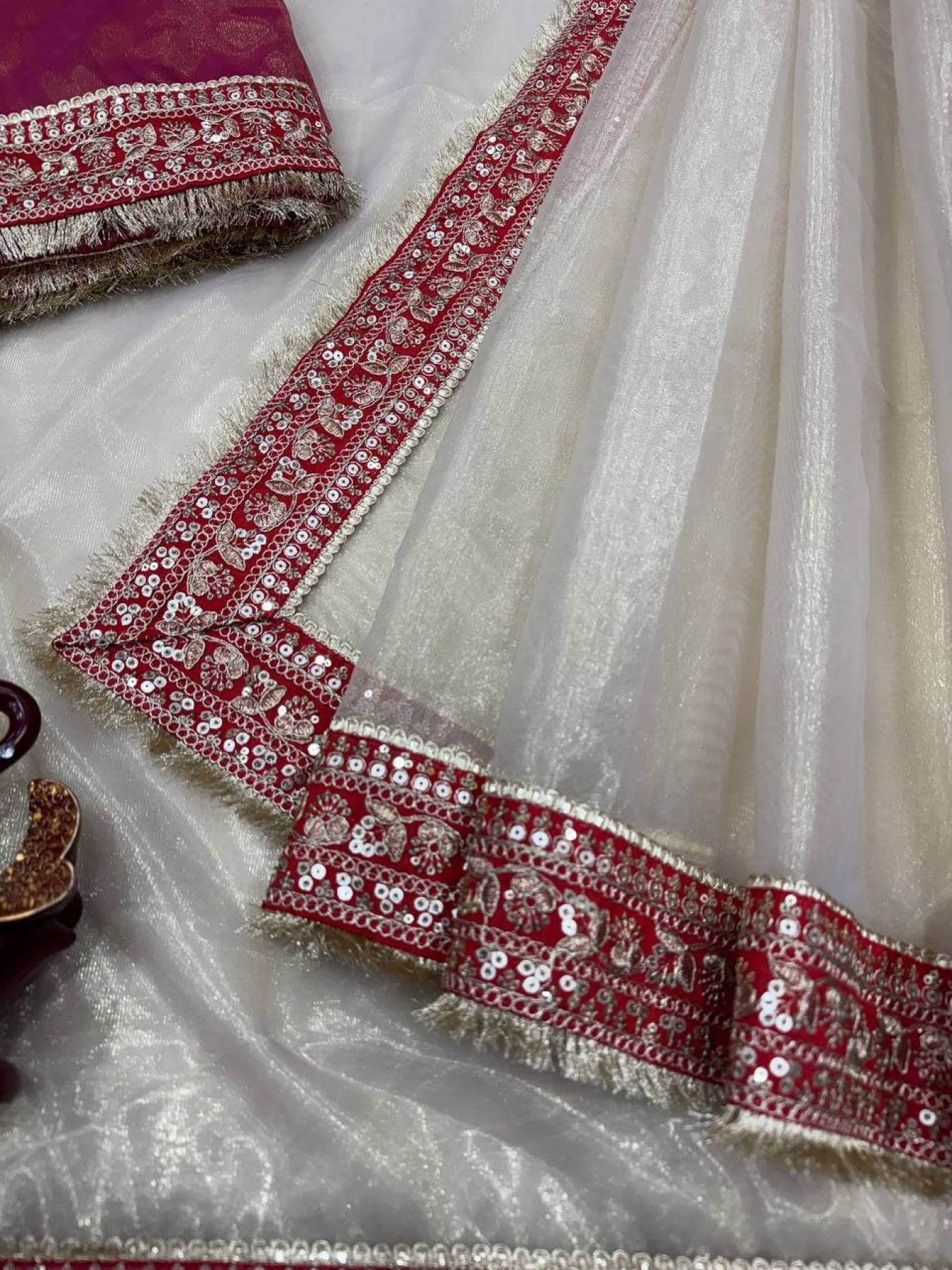 Net Saree - detail view 11