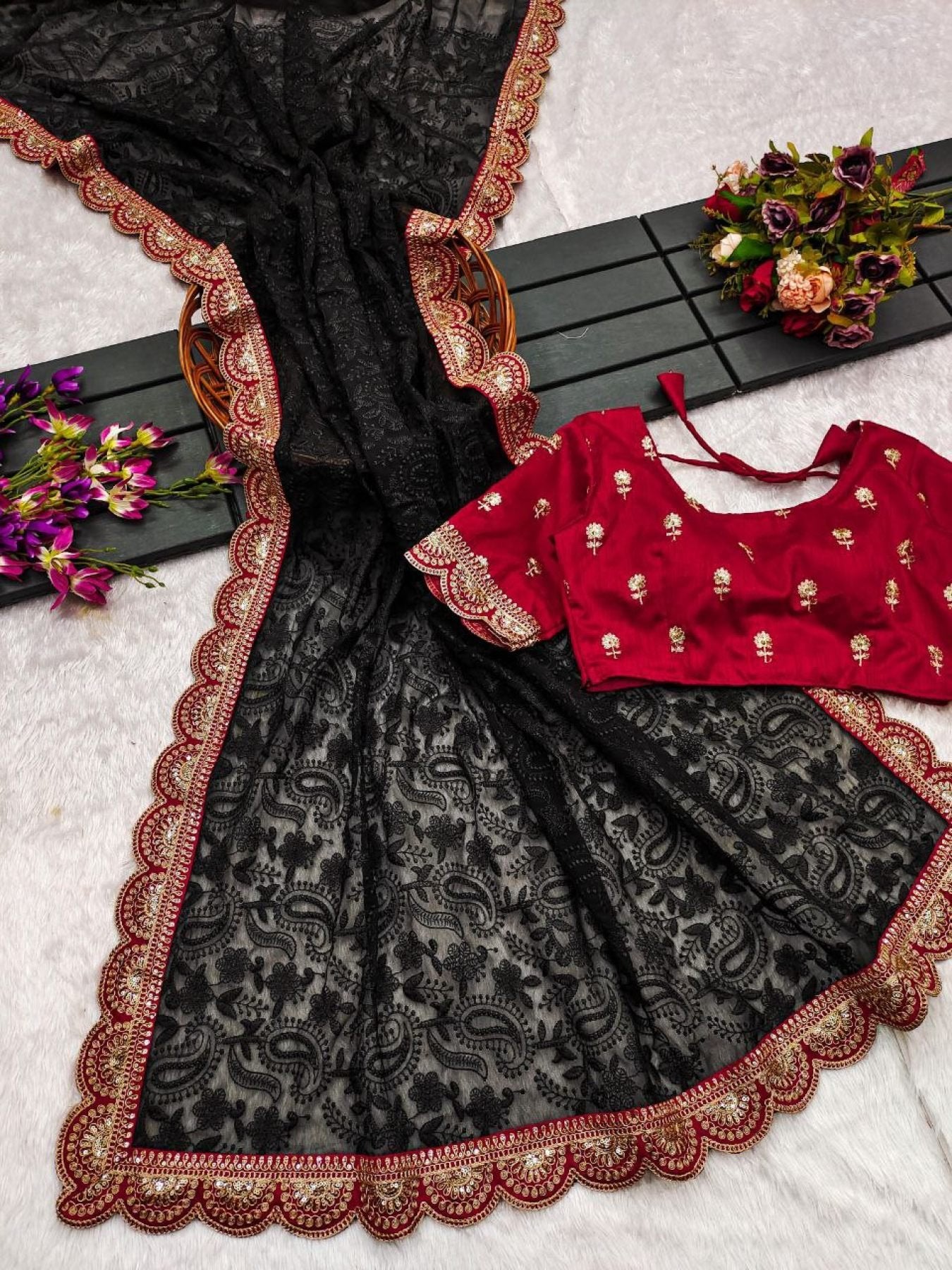 Black Georgette Saree - blouse and border close-up