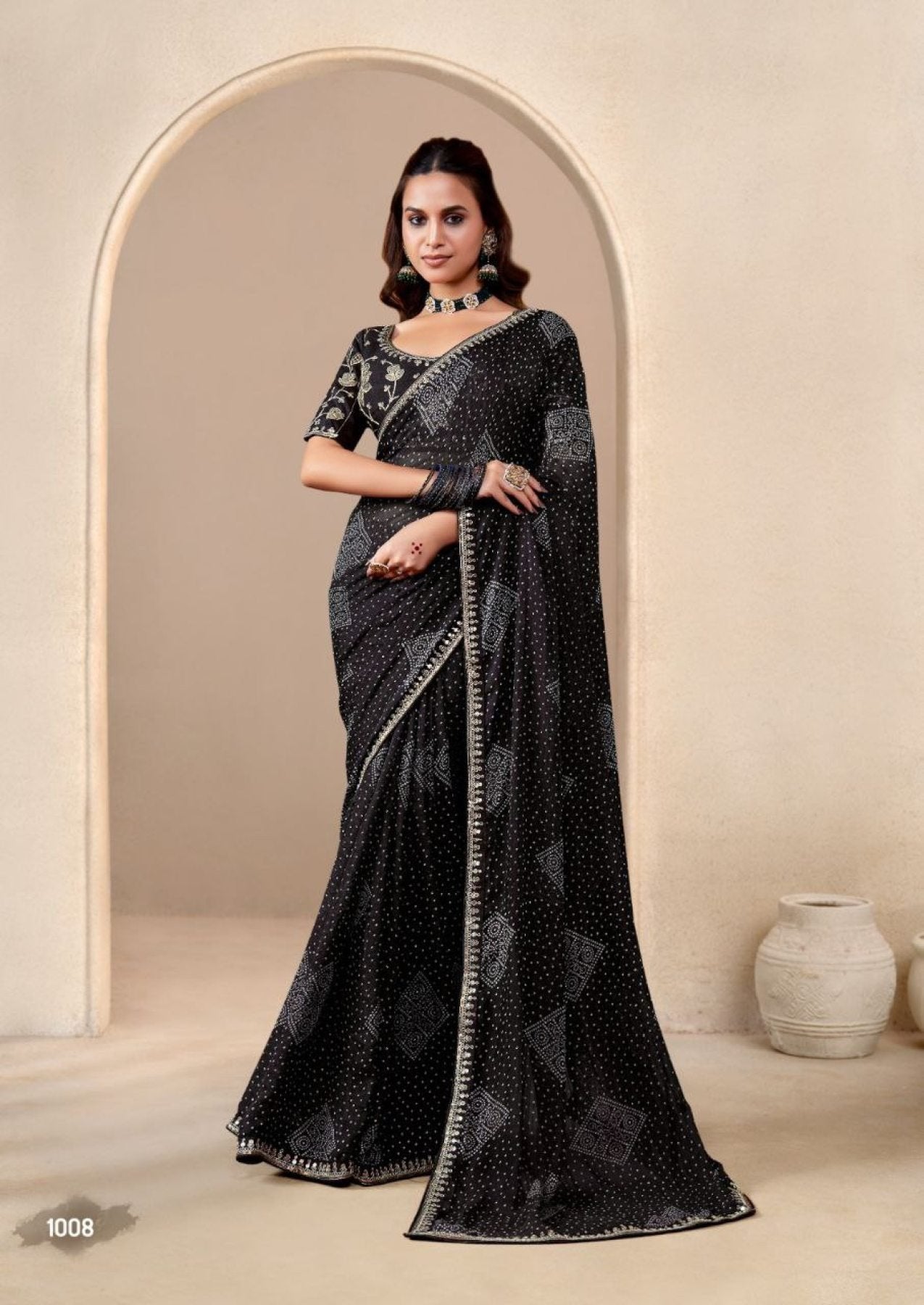 Black Georgette Saree - drape and pallu detail