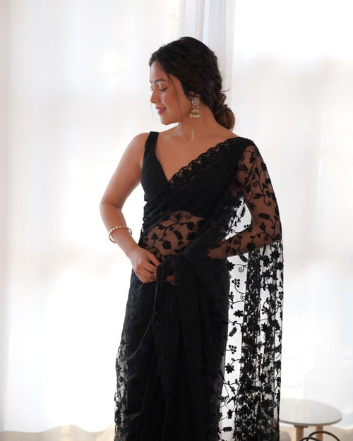 Black Net Saree - drape and pallu detail