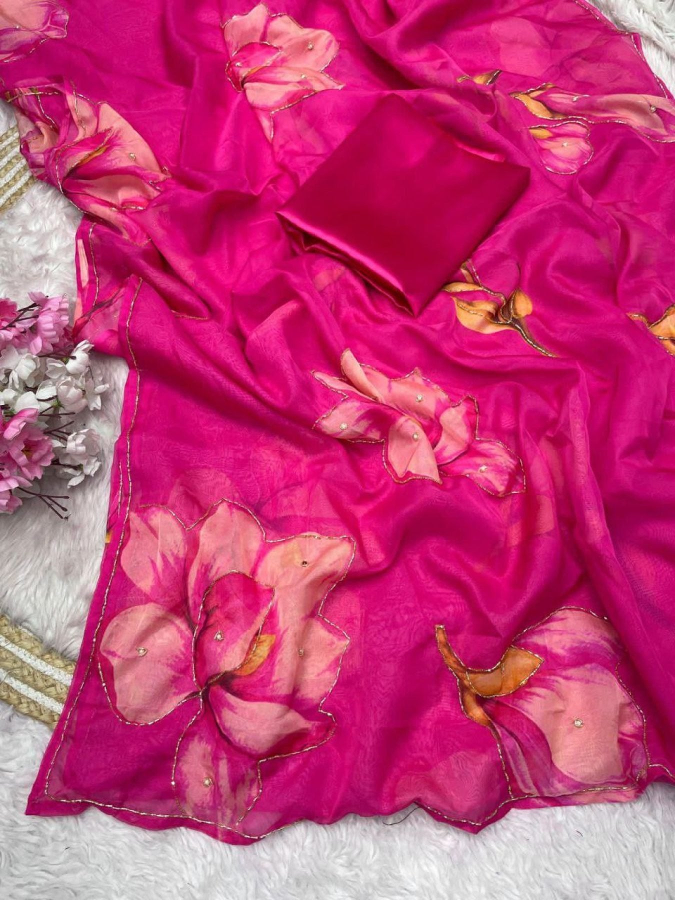 Pink Organza Saree - Handwork embroidery work detail