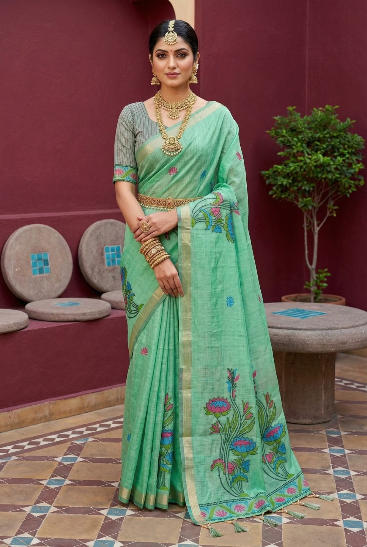 Green Cotton Saree - drape and pallu detail