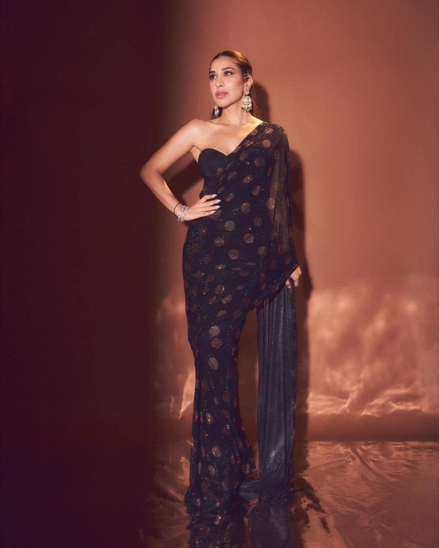Black Georgette Saree - drape and pallu detail