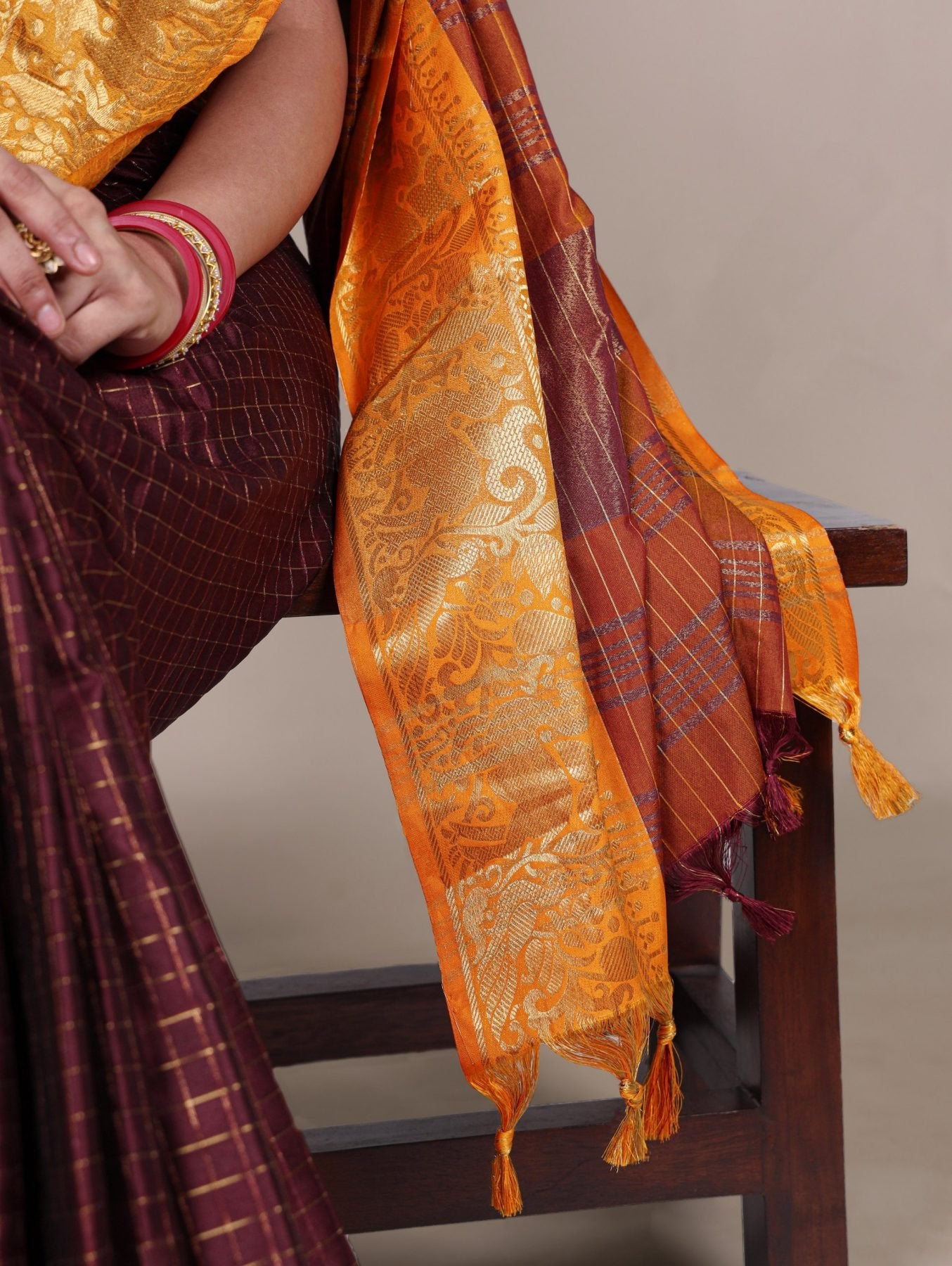 Mustard Cotton Saree - blouse and border close-up
