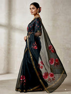 Gold Saree - drape and pallu detail