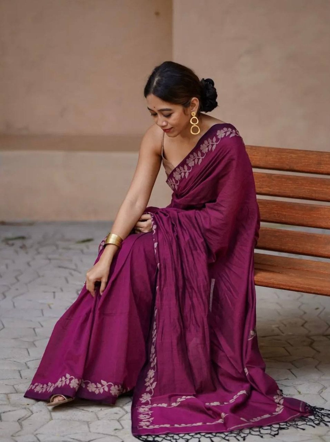 Wine Cotton Saree - detail view 11
