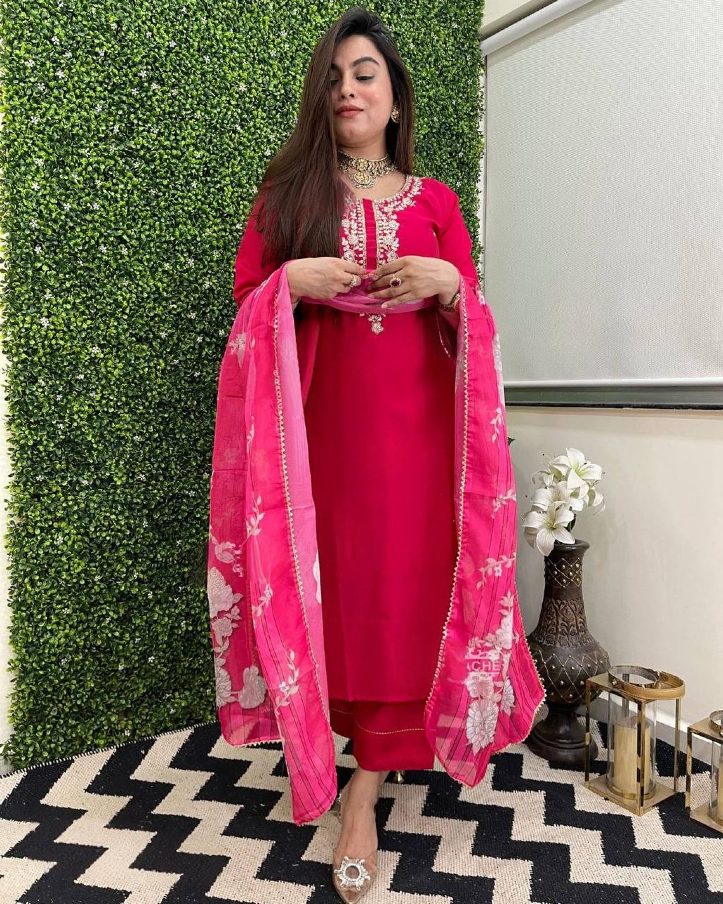 Viscose Chanderi Kurti Set with Printed Tussar Silk Dupatta detailed view