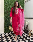 Viscose Chanderi Kurti Set with Printed Tussar Silk Dupatta fabric texture detail