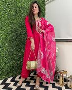 Viscose Chanderi Kurti Set with Printed Tussar Silk Dupatta back view