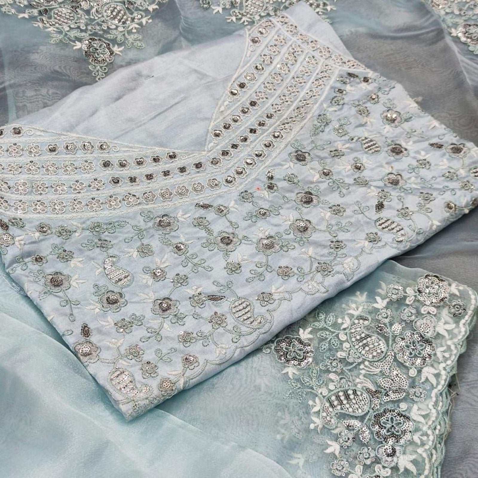 Organza Saree - side drape view
