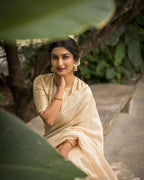 Organza Saree - side drape view