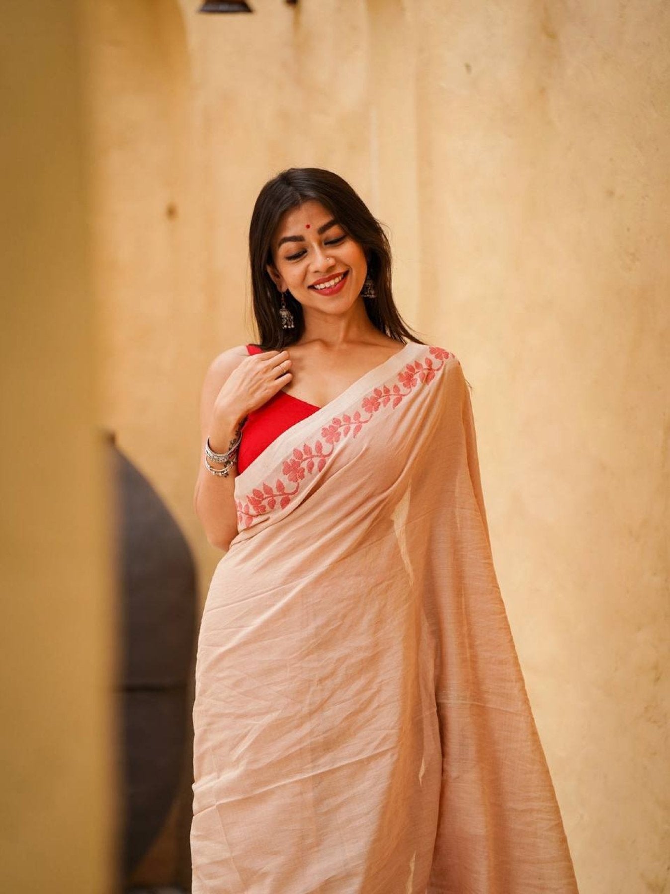 Cream Cotton Saree - detail view 12