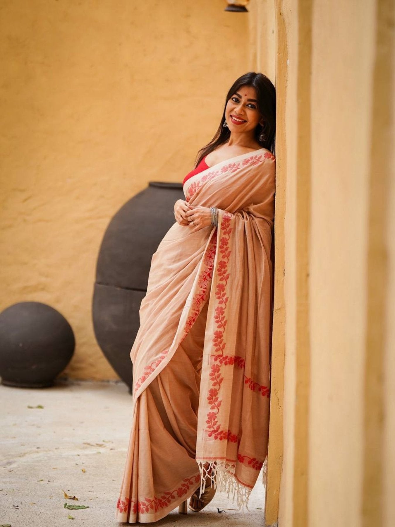 Cream Cotton Saree - pallu design detail