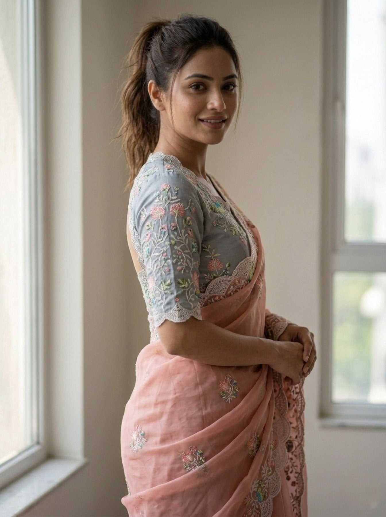 Peach Georgette Saree - blouse and border close-up
