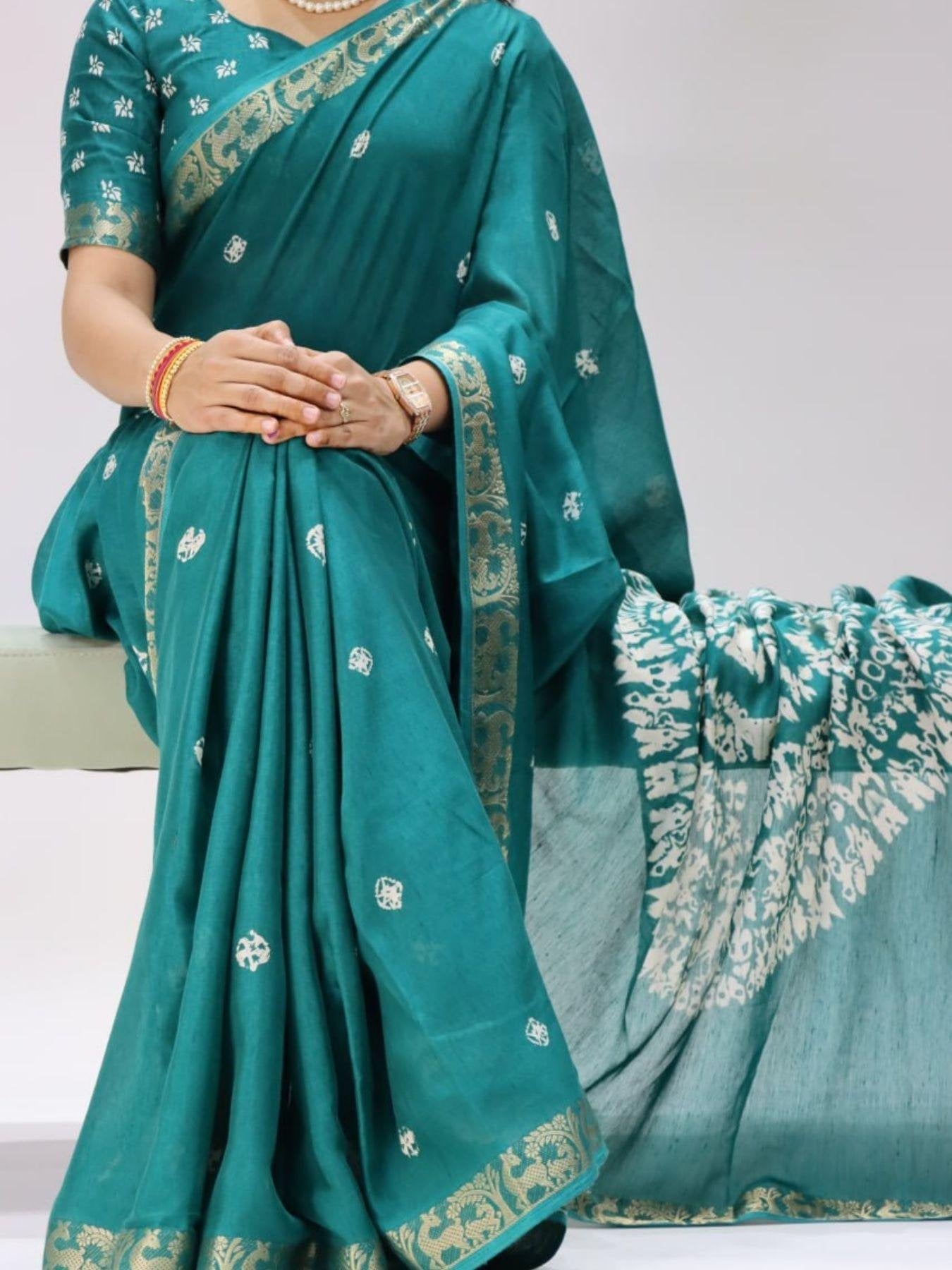 Silk Saree for women - full front view | Snyvia