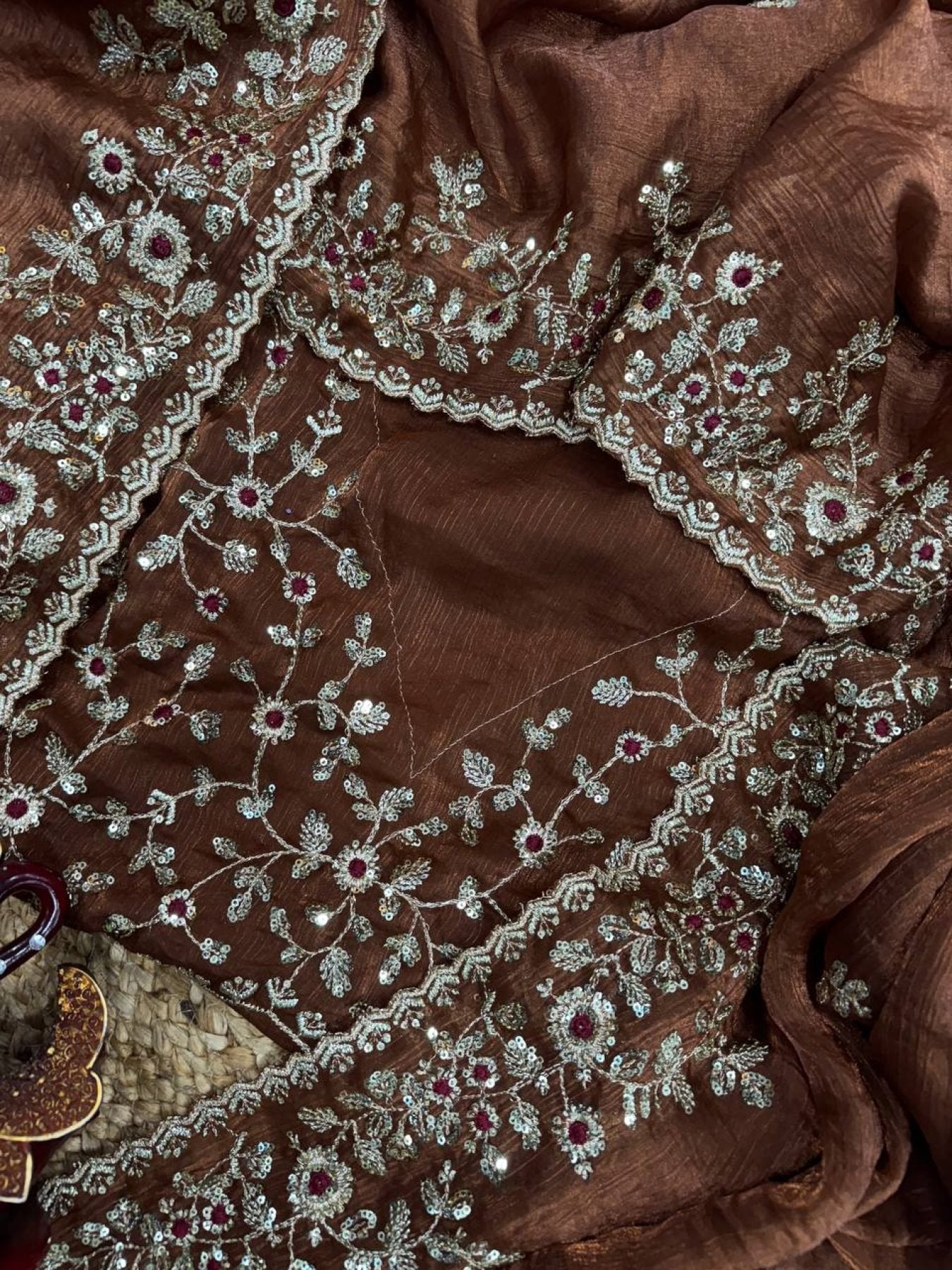 Chiffon Saree - pallu design detail