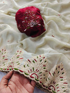 White Saree - pallu design detail