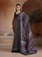 Black Georgette Saree - drape and pallu detail