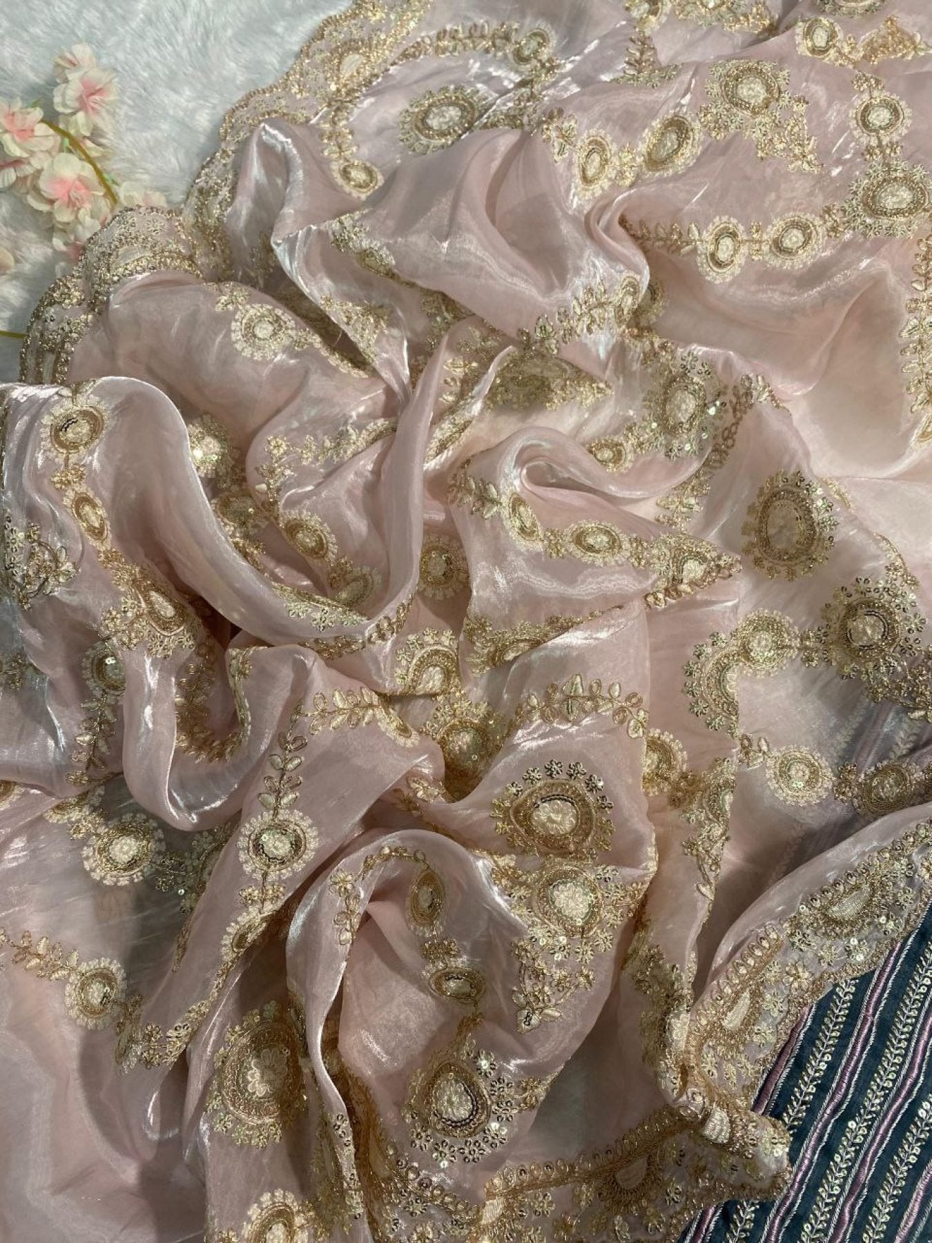 Organza Saree - Embroidery embroidery work detail
