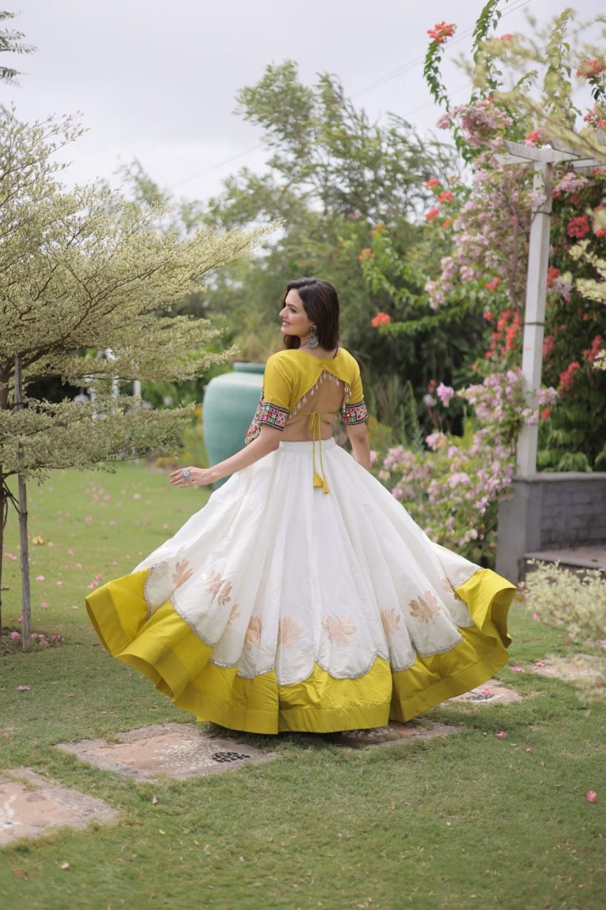 Roman Fabric Navratri Lehenga Choli with Kutchi Gamthi Embroidery Work detailed view