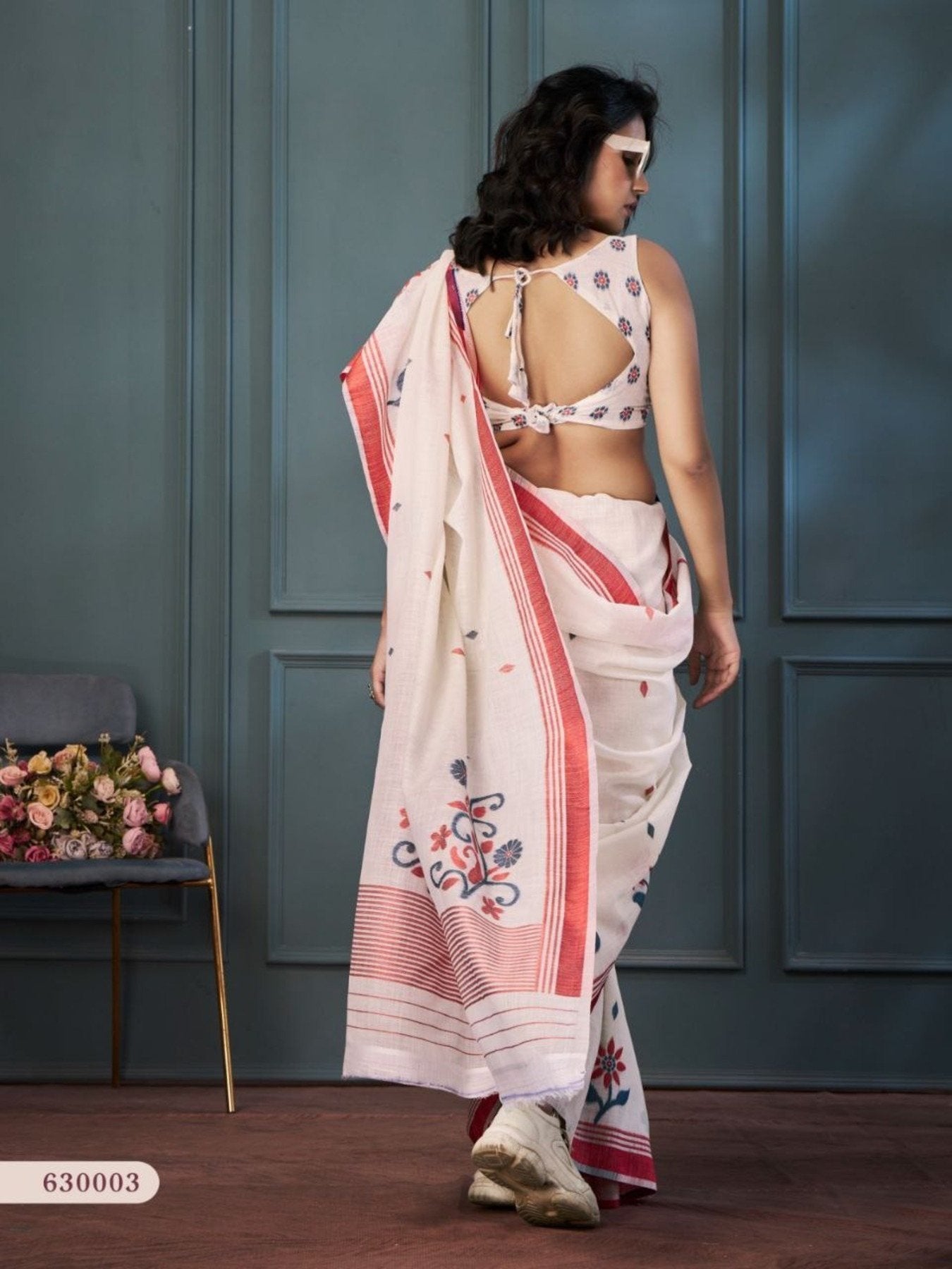 Linen Saree - embroidery work detail